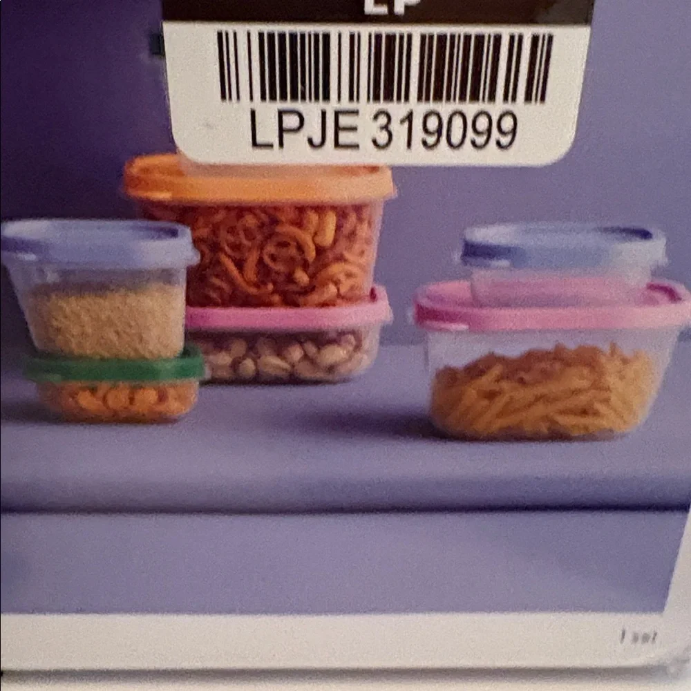 New-8 Food Storage Container Set Multi color freezer & dishwasher safe